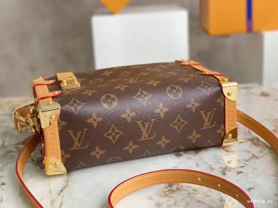 WIS VUITTON MM SIDE LOUIS TRUNK 0702